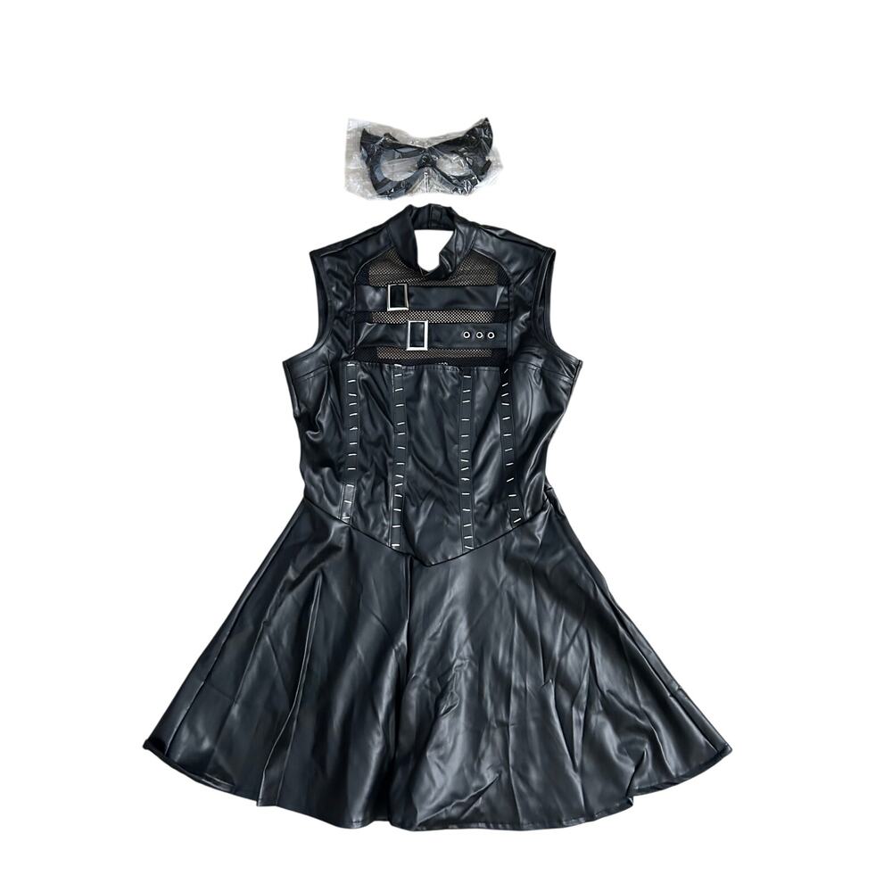 CATWOMAN SEXY COSTUME SIZE SMALL - Picture 4 of 4
